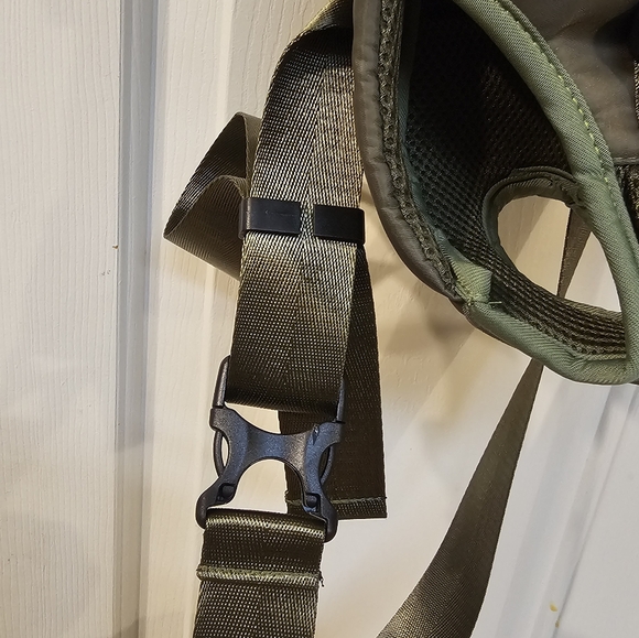 Army Green PetBonus Breathable Front Adjustable Small Dog Carrier Mesh Padded - Picture 7 of 14